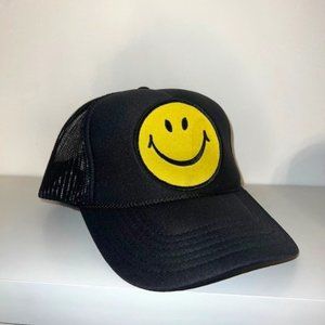 AVIATOR NATION SMILEY  VINTAGE TRUCKER HAT